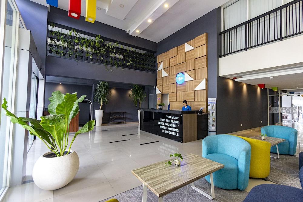 Hotel Fortunagrande Seturan Yogyakarta Maguwo المظهر الخارجي الصورة